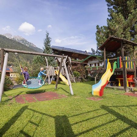 Familien- & Vitalhotel Auenhof Fulpmes Εξωτερικό φωτογραφία