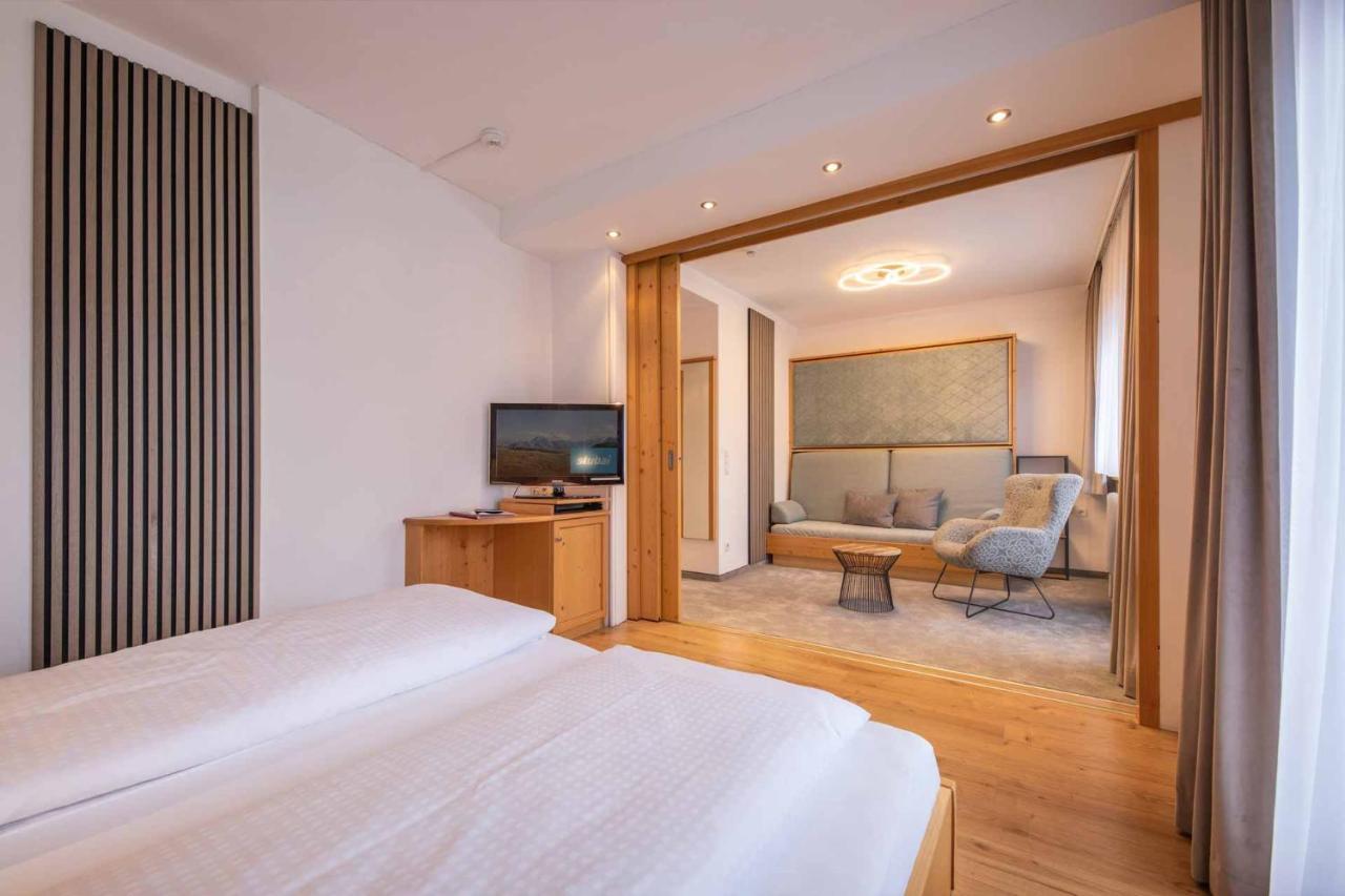 Familien- & Vitalhotel Auenhof Fulpmes Εξωτερικό φωτογραφία