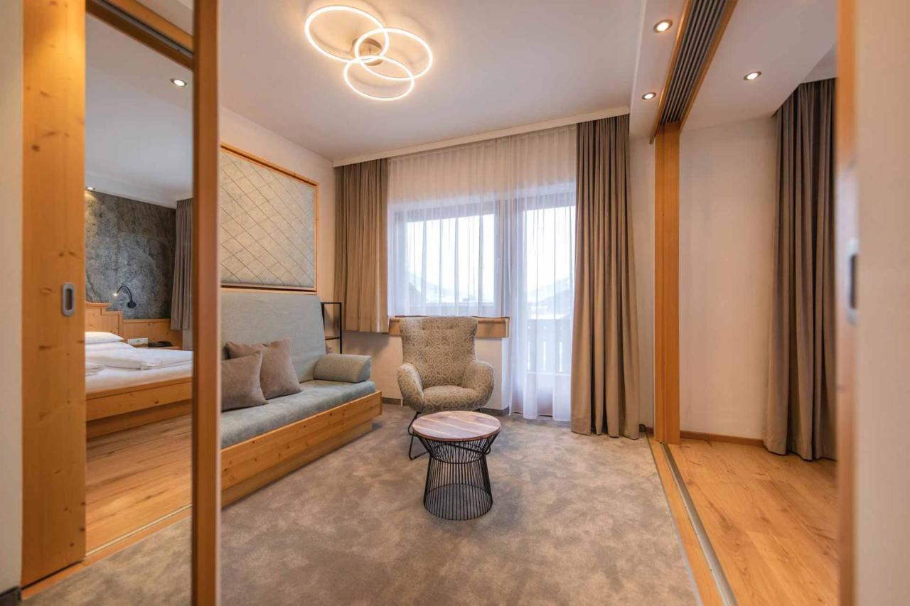 Familien- & Vitalhotel Auenhof Fulpmes Εξωτερικό φωτογραφία